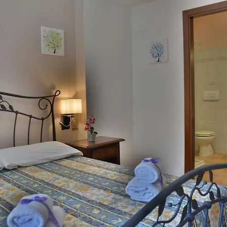 Hotel Paradiso 3*